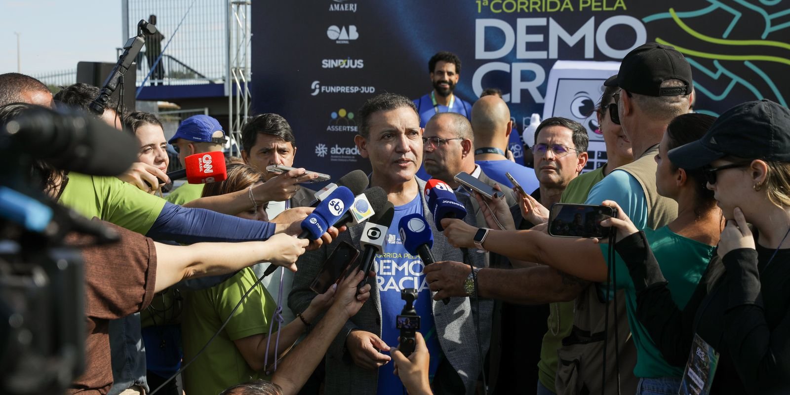 TSE Reforça Confiança nas Urnas com Ampla Transparência e Combate à Desinformação